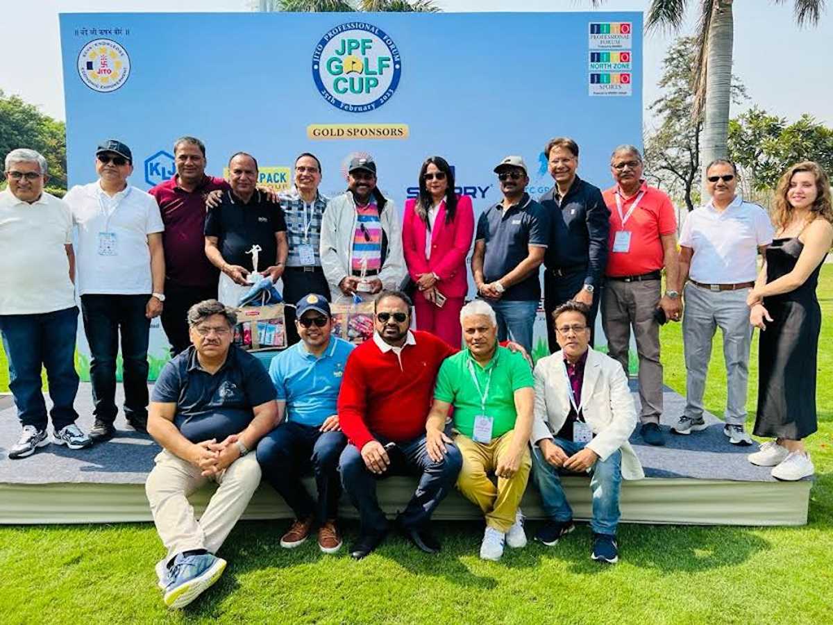 जेपीएफ गोल्फ कप में शामिल प्रोफेशनल्स में दिखा उत्साह